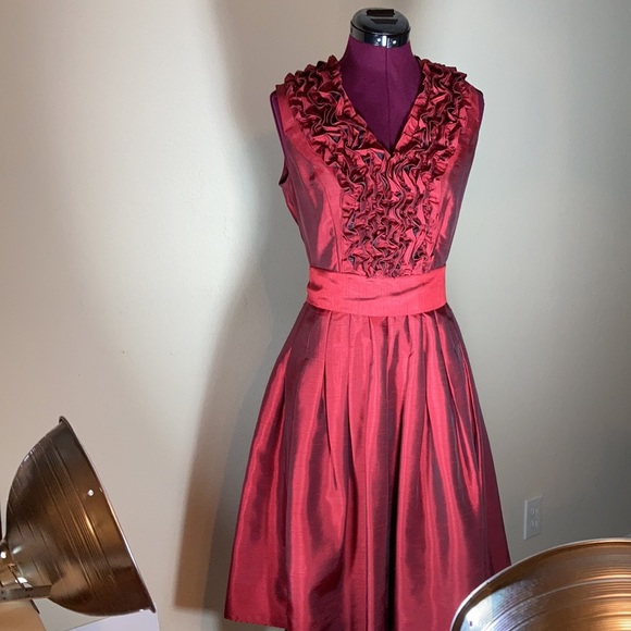 Vintage Dresses & Skirts - Jessica Howard Wine Colored Dress, Full Skirt, Beautiful!